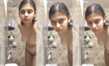Desi Girl bathing